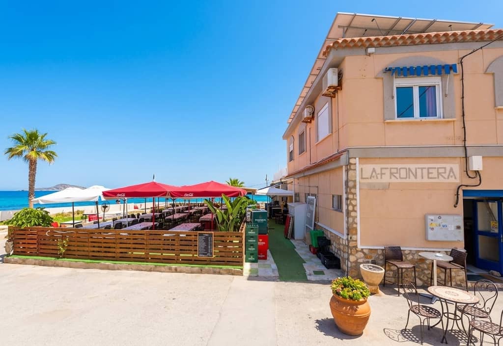 Photo of La Frontera